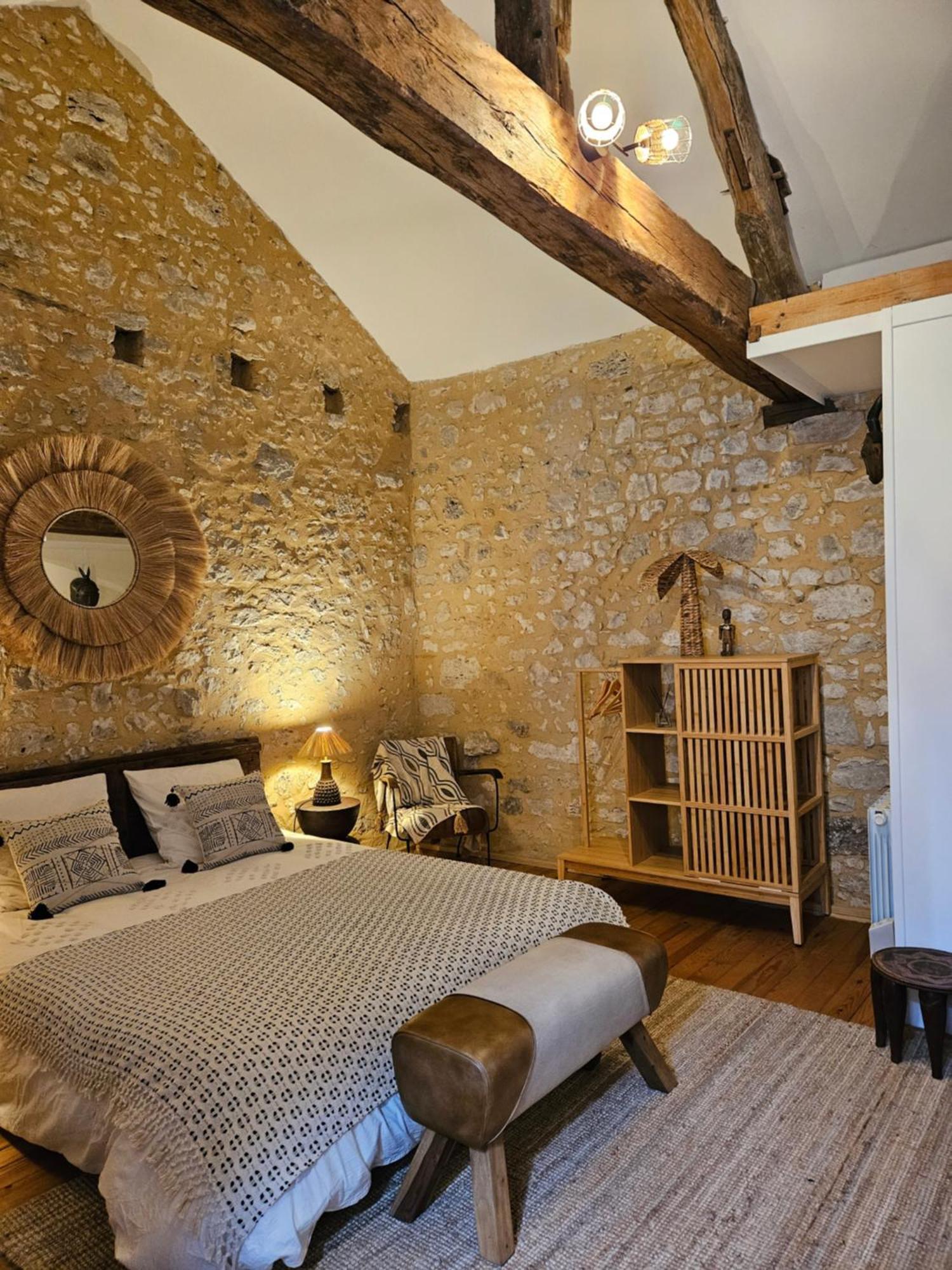 Issigeac La Casa Nomade B&B 외부 사진
