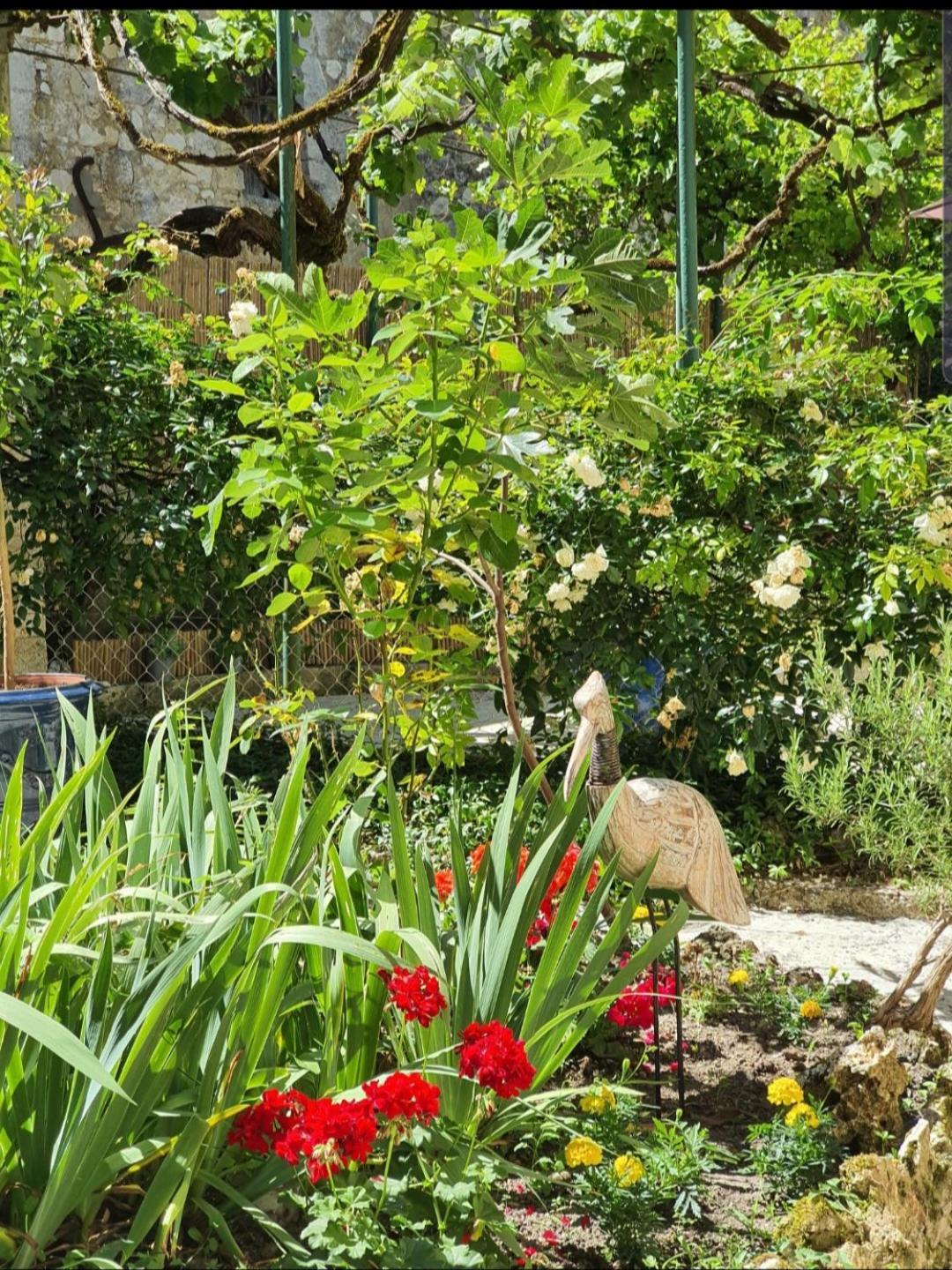 Issigeac La Casa Nomade B&B 외부 사진